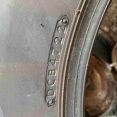 BRIDGESTONE スタッドレスタイヤバリ溝　22年製！！　ランクル・ハイラックス等SUV車　　の画像