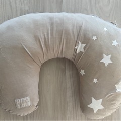 【11/17まで掲載】【定価5000円】ディモワ　授乳クッション