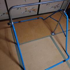 家庭用鉄棒　逆上がりの練習にの画像