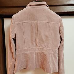 女性ジャケットの画像
