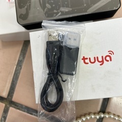 デジタル置き時計カメラ　tuyaの画像