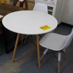 ID：食卓3点セット（丸テーブル）