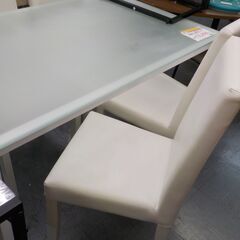 ID：563698　　食卓５点セット　天板ガラスの画像