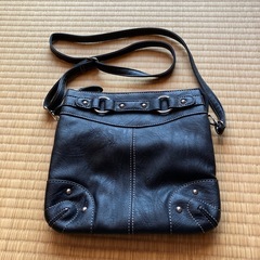 ショルダーバック (革製)
