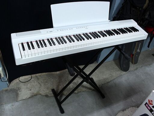 お引取り限定 YAMAHA ヤマハ 電子ピアノ P-125WH スタンド付き