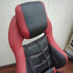ゲーミングチェアの画像