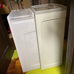 収納ボックス 奥行き74cm程度 高さ違い二つの画像