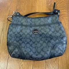 coachショルダーバッグ
