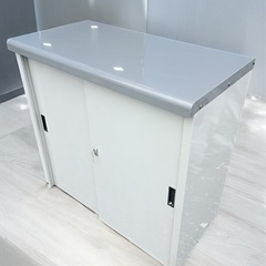 ★[八3115] タカヤマ　物置　鍵付き　収納庫　外形寸法　幅約...