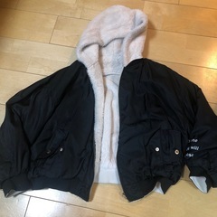 大人気!ピンクラテのリバーシブルジャンパー