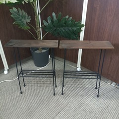 ★[八3118]  サイドテーブル　棚　2個セット　天板寸法42X14㎝  高さ56㎝の画像