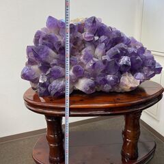 天然石　原石124㎏【アメジスト】1品限り　置物　特大サイズ　専用台込みの画像