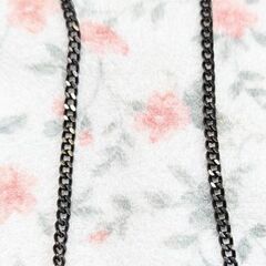 ☆ペンダント　白色　長さ：約20.0ｃｍ　中古品　の画像