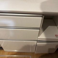 キッチンボード