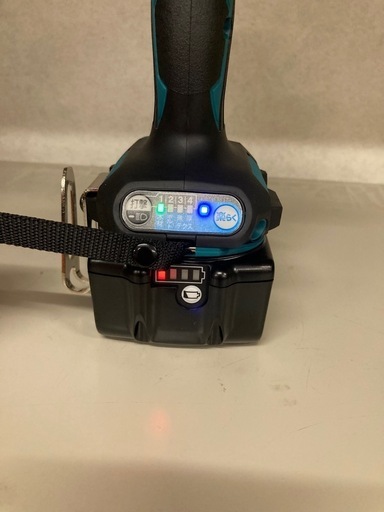 マキタ(Makita) 可変速 充電式インパクトドライバ（青） 18V6Ah バッテリ2本・充電器・ケース付 TD173DRGX  リサイクルショップ宮崎屋　佐土原店　24.11.8F