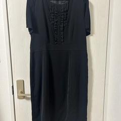 礼服　試着のみ　13号　の画像