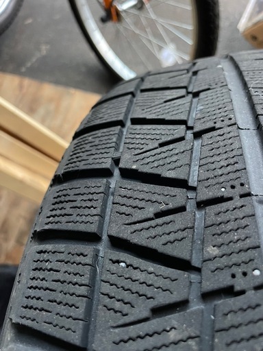 215/60R17ブリジストン