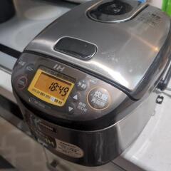 象印　炊飯器3合炊き