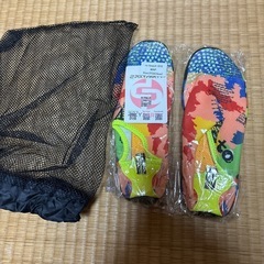 マリンシューズ