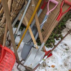 スコップとかたくさんの画像