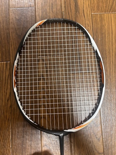 バドミントンラケット　
DUORA Z-STRIKEとAERONAUT9000Cのセット売り！