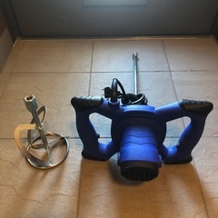 攪拌機　
左官鏝