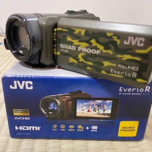 JVC GZ-R400 EverioR カモ 中古