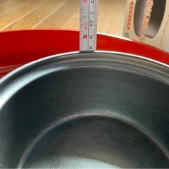 セラミックおひつの画像