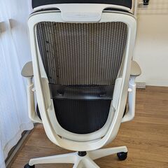 【売約済み】オカムラ シルフィー エクストラハイバック ランバーサポート付の画像