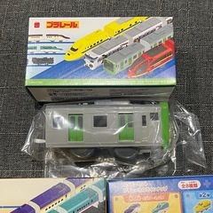 新品未使用 ハッピーセット プラレールセットの画像