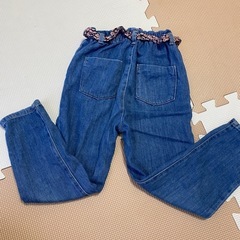 ZARA デニムパンツ 110の画像