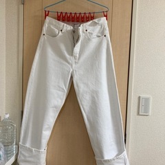 ZARA バレルレッグジーンズ　XL相当　42