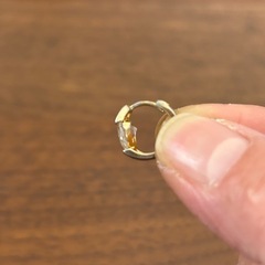 ワープデザインピアス両耳の画像