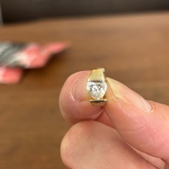 ワープデザインピアス両耳の画像