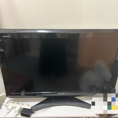 SHARP製32インチテレビ