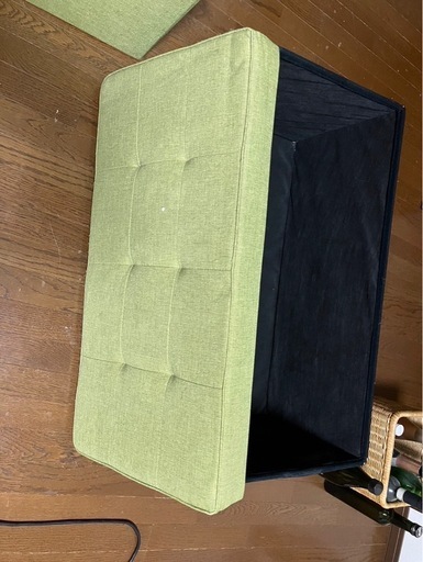 収納ベンチ