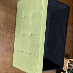収納ベンチ
