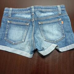 デニムショートパンツの画像