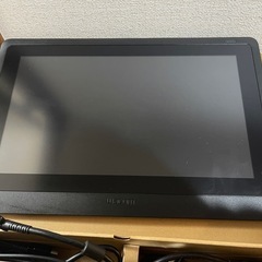 Cintiq16（おまけで台座付、値段交渉化 ）