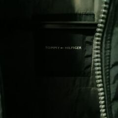 TOMMY HILFIGER　ダウンベストの画像