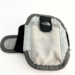  The North Face アームバンド スマホホルダー