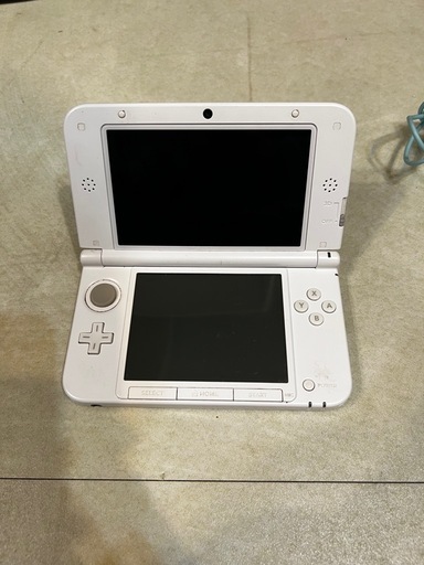  ニンテンドー3DS LL どうぶつの森バージョン