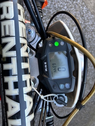 SWM　RS125R‼️ 低走行　綺麗　自賠責付き　配送可能　現車確認可能