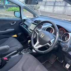 GE8 フィット RS の画像