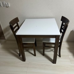 テーブル 食卓 椅子の画像