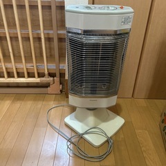 [ジャンク品]遠赤外線暖房機(お話し中)