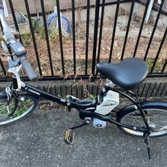 パナソニック折りたたみ電動自動車20インチ