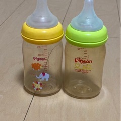 母乳実感　哺乳瓶セット　保温ポット　除菌用容器　の画像