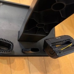 Shark  シャーク CH966JBJ 充電式サイクロンスティッククリーナーの画像