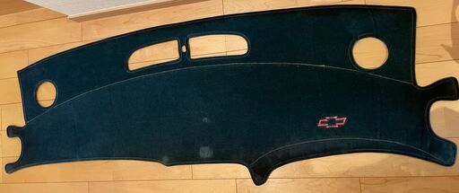 シボレートレイルブレイザー2003　ダッシュボードマット